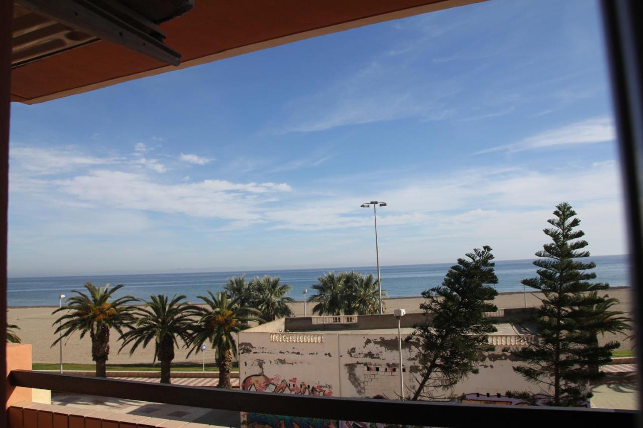 Apartamento En Primera Linea De Playa, Con Vistas A La Playa Y Con Wifi Roquetas de Mar Exteriér fotografie